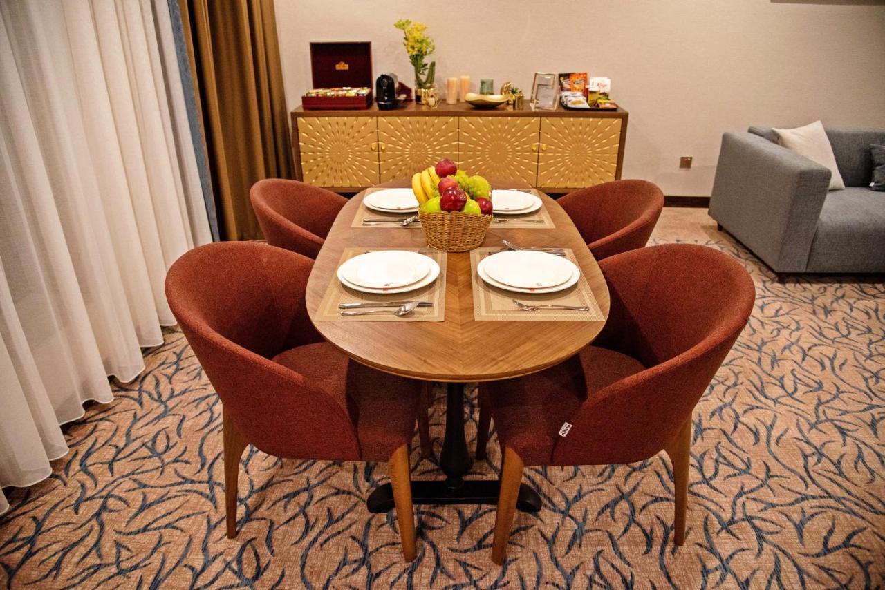 Sunday Emerald Hotel Jeddah Exterior photo