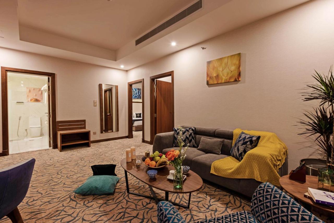 Sunday Emerald Hotel Jeddah Exterior photo