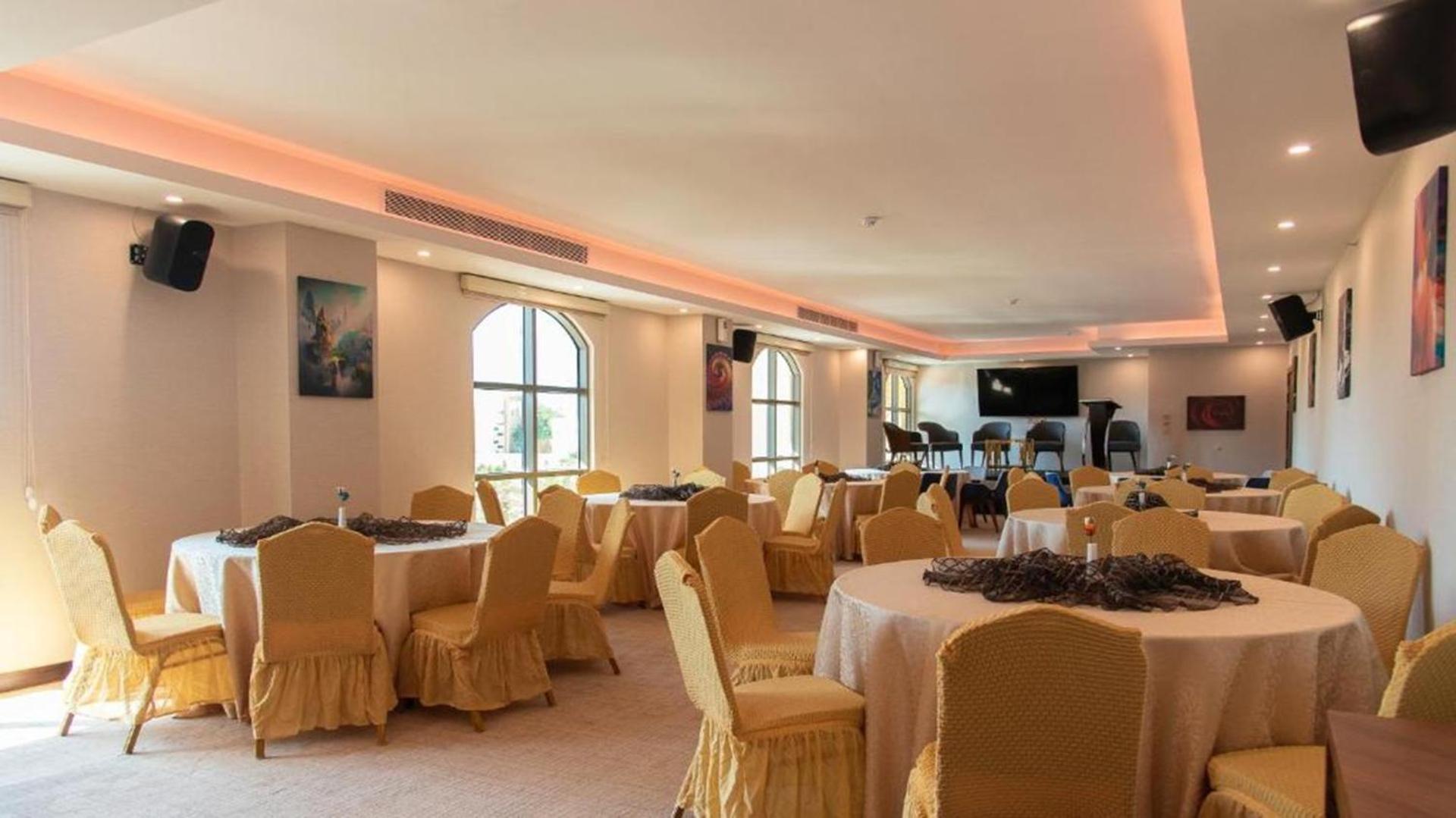 Sunday Emerald Hotel Jeddah Exterior photo